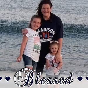 Meet your Posher, Alysha